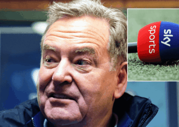 Jeff Stelling slams 'misguided' Sky Sports and warns against 'alienating audience'