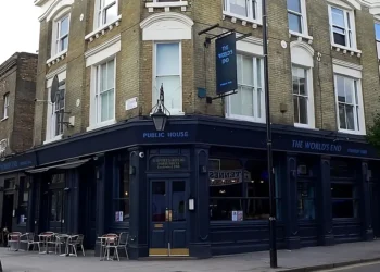 Pub at risk of having its hours cut after ONE single noise complaint