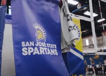 Feds demand university apologize for male in women's volleyball