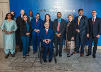 Texas freezes H-1B visa petitions at state agencies