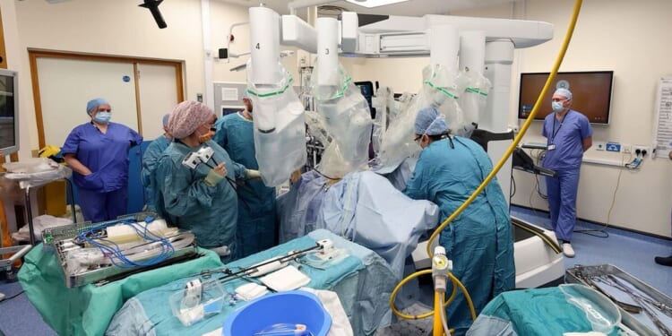 AI-powered robotic surgery allows patients home in hours. | UK | News