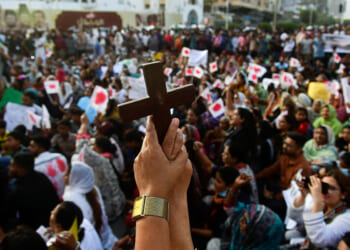 2 Christian nurses acquitted of blasphemy in Pakistan
