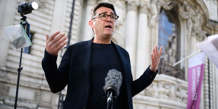 Andy Burnham's extraordinary announcement as he issues 3-word message to Labour | Politics | News