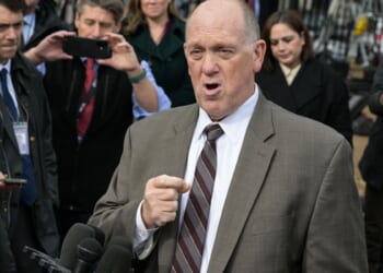 Border Czar Tom Homan Arrives in Minnesota, Meets Walz