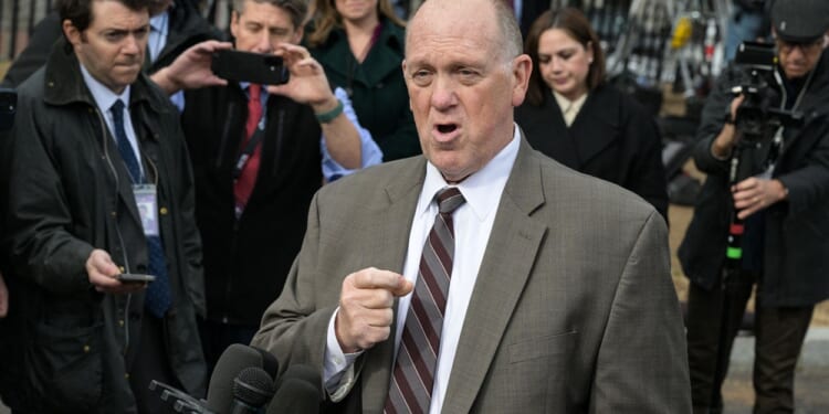 Border Czar Tom Homan Arrives in Minnesota, Meets Walz