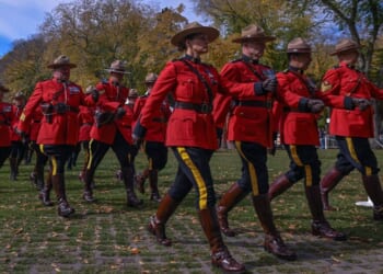 Canada to copy Islamic militants when fighting war against US | US | News