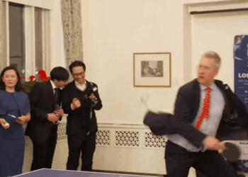 Christopher Hope beats teen ping pong protégés while detailing Keir Starmer's visit to China
