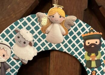 Church breaks world record by displaying 2392 nativity sets over Christmas