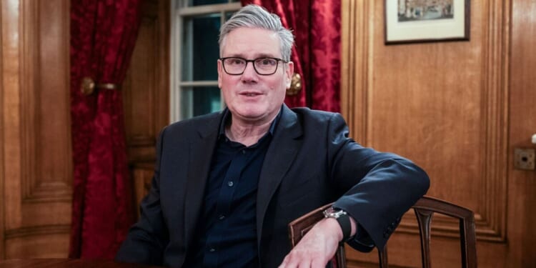 Civil war at top of Government as Keir Starmer 'blocks benefit cuts' | Politics | News