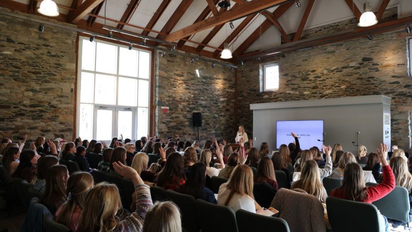 Attendees at the King's Church in Washington, D.C., gathered in worship.