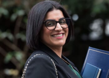 Fury as Home Office-funded app helps illegal migrants find work | UK | News