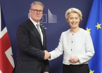 Fury over suggestion Keir Starmer could call new Brexit referendum - 'bonkers' | Politics | News