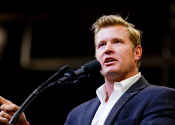 GOP Senator Urges U.S. Support For Overthrowing Iran’s Terror Regime