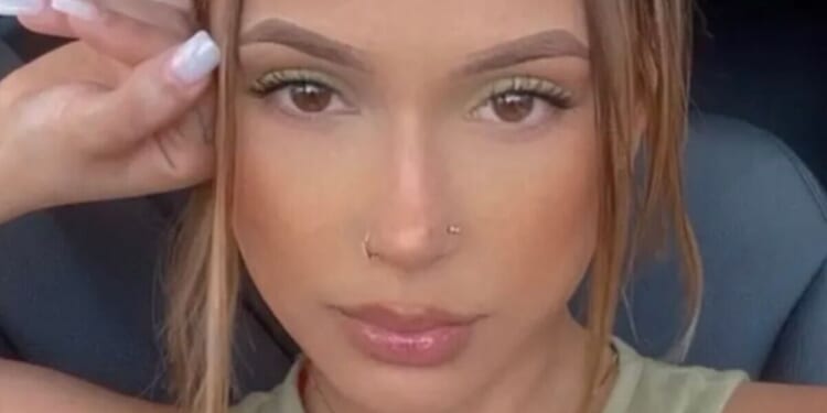 Gym horror as woman ‘throws 25lb weight at love rival's head' | World | News