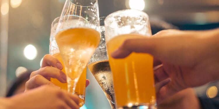 HHS Scraps Old Alcohol Guidance, Says Drinking Can Be Socially Healthy