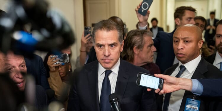 Hunter Biden Defends ‘Ghosting’ Daughter