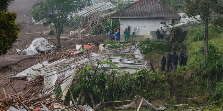 Indonesia landslide kills eight with more than 80 missing in horror disaster | World | News
