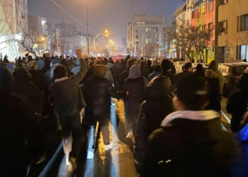 Iranian Christians pray for freedom