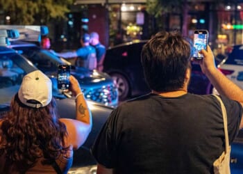 Is it legal to record video of ICE agents?