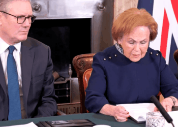 Keir Starmer introduces survivor Mala Tribic on Holocaust Memorial Day in 'historic' moment