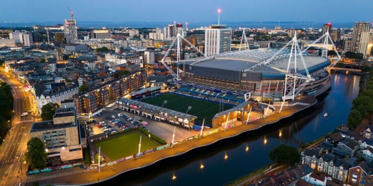 Labour council in major UK city plots to squeeze tourists with visitor tax | UK | News