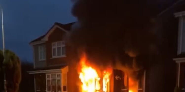 Limerick house fire tragedy: Woman's body found in horror blaze | UK | News