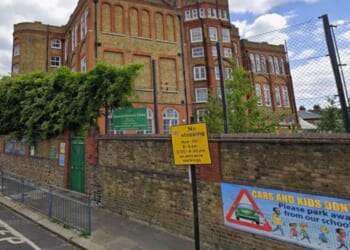 London school LIVE: Pupils evacuated from building as 'gas engineers on site' | UK | News