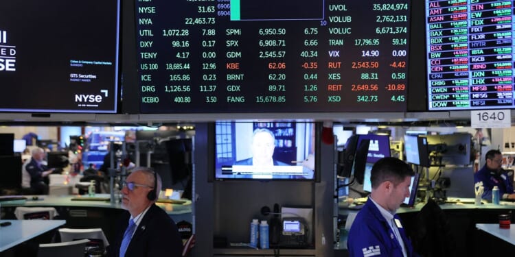 Looking Ahead, 2026 Could Be America's Next Economic Boom