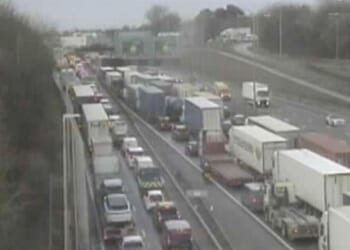 M25 Dartford Tunnel LIVE: Drivers face huge delays | UK | News