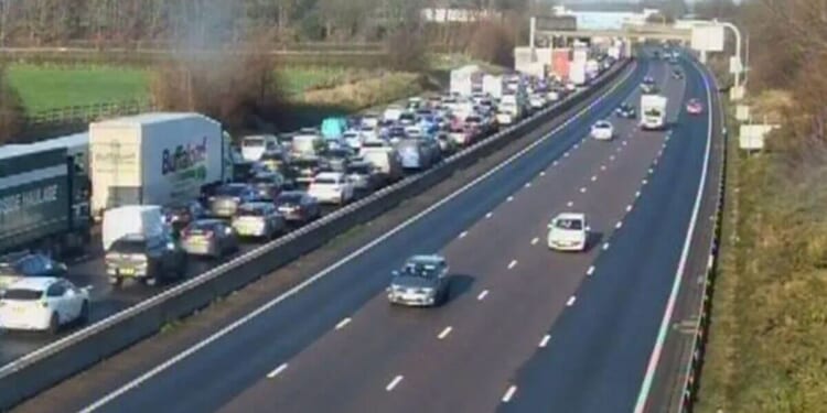 M6 traffic LIVE: Delays as huge crash and vehicle fire spark long queues with cars stopped | UK | News