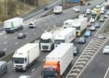 M62 traffic LIVE: Drivers at standstill as crash sparks huge delays | UK | News