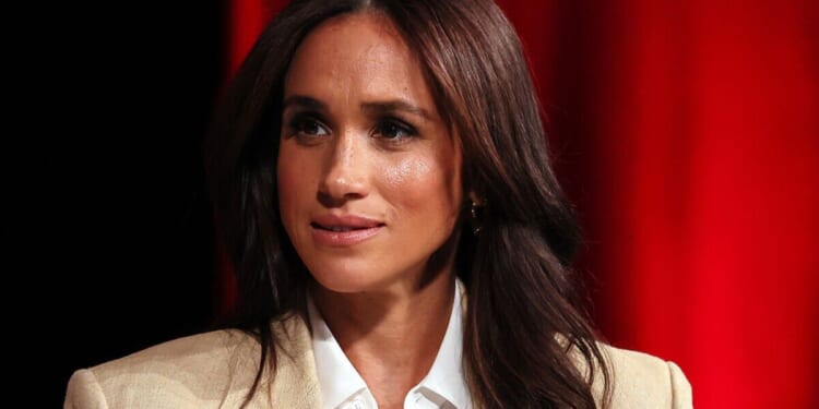 Meghan Markle sent 5-word warning over handwritten letter to her dad | Royal | News