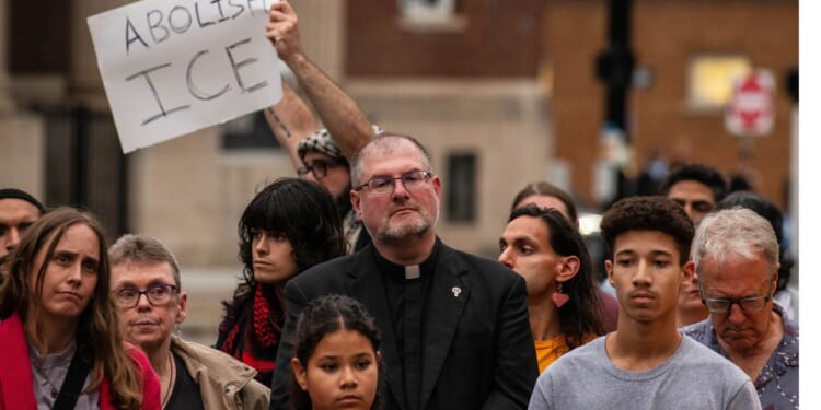 Minn. Church Protesters Should Be Charged