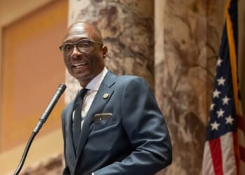 Minnesota State Lawmaker Tries To Defend Group Attack On ICE Agent