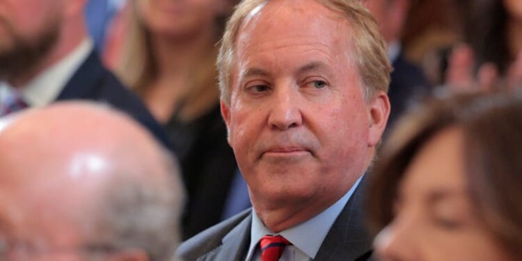 New Texas lawsuit accuses Delaware practitioner of illegally mailing abortion pills into the state