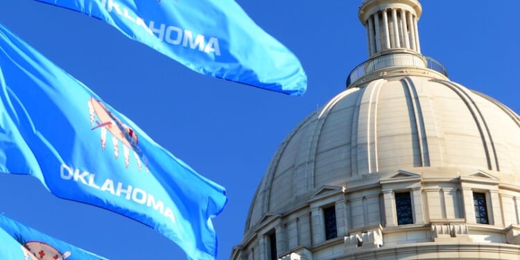 Oklahoma residents successfully pressure city council to block mosque proposal