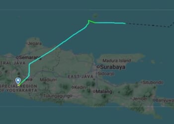 Plane mysteriously vanishes after 'loud explosion' heard | World | News