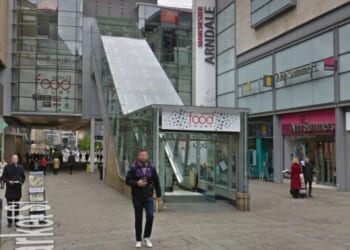Police swarm Arndale Centre food court as 'suspicious dark substance' sparks evacuation | UK | News