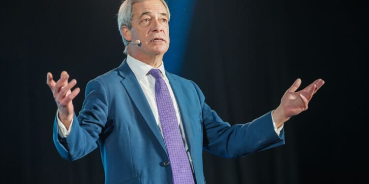 Politics LIVE: Labour civil war erupts as Nigel Farage to make announcement | Politics | News