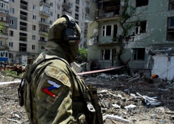 Putin's barbaric snow torture of Russian soldiers 'deserting' frontline revealed | World | News