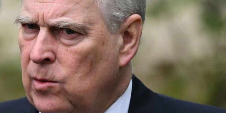 Royal Family LIVE: Andrew faces fresh home problem as deadline looms | Royal | News