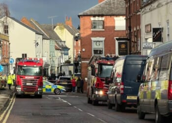 Southwell LIVE: Armed police descend on UK town | UK | News