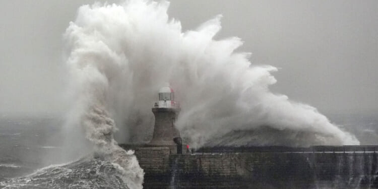 Storm Chandra LIVE Everything to know as Met issues amber warning | UK | News