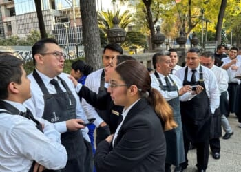 Strong Earthquake Jolts Southern Mexico, Sends People Scrambling During President’s Press Conference