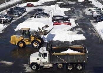 Tiara-Wearing 'Diva' With Snowplow Takes D.C. Streets by (Winter) Storm – RedState