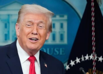 Trump Escapes Wrath of Binder Clip in Humorous Moment From 'Accomplishments' Press Briefing – RedState