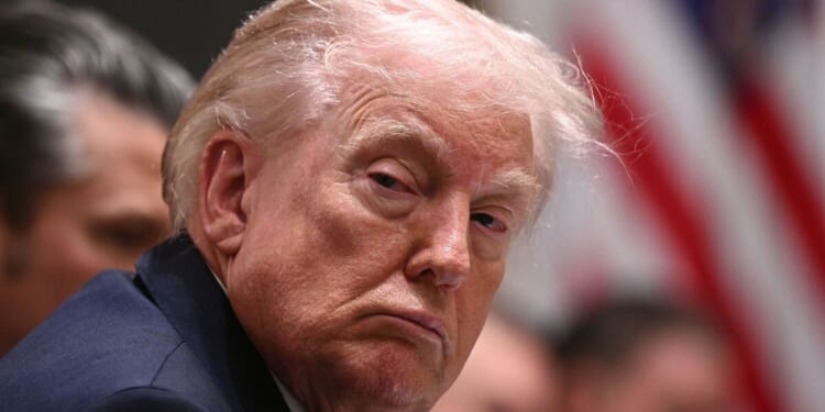 Trump named 15 times in Epstein files accused of 'orgy parties' | World | News