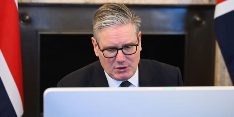 Trump tariffs: Keir Starmer's tense secret call to Trump as tariffs row explodes | UK | News