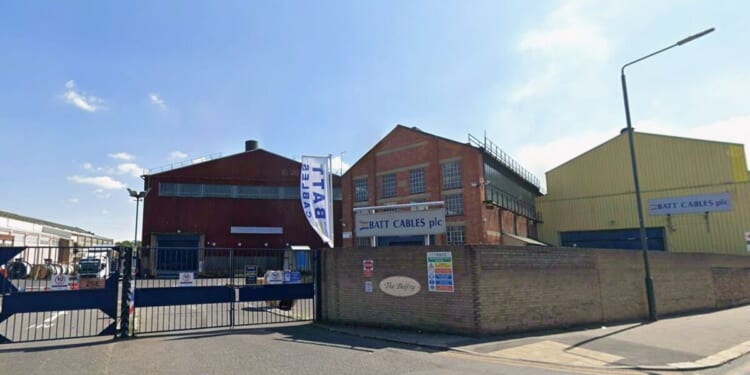 UK manufacturing giant tumbles into administration - 334 jobs at risk | UK | News