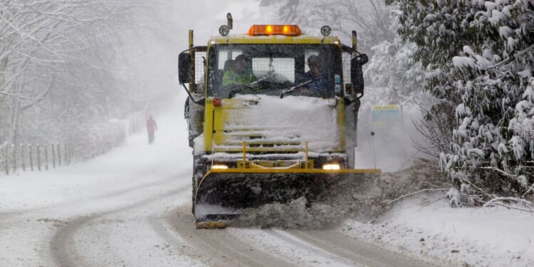 UK set to be battered by 40 hour blizzard next week as weather map turns purple | Weather | News